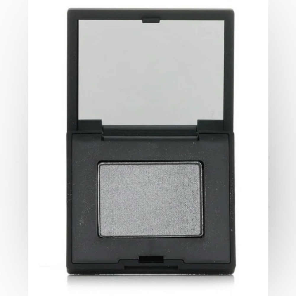 NARS EYESHADOW IN PYRENEES